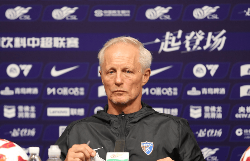 挥的话, 安德森, 员们的表现